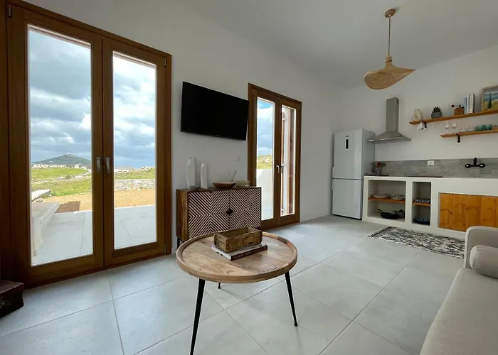 Gaia House * Chrisi Akti (Paros)